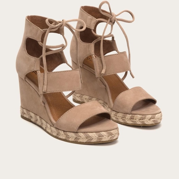 Frye Shoes - New FRYE Roberta Ghillie Taupe Nubuck Wedges